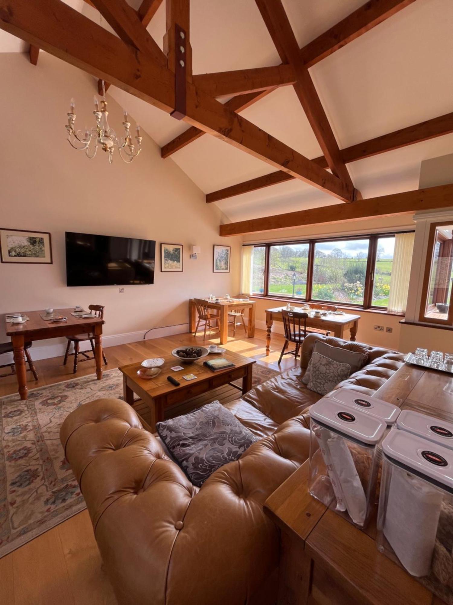 Neuadd Villa Llanwnen Buitenkant foto